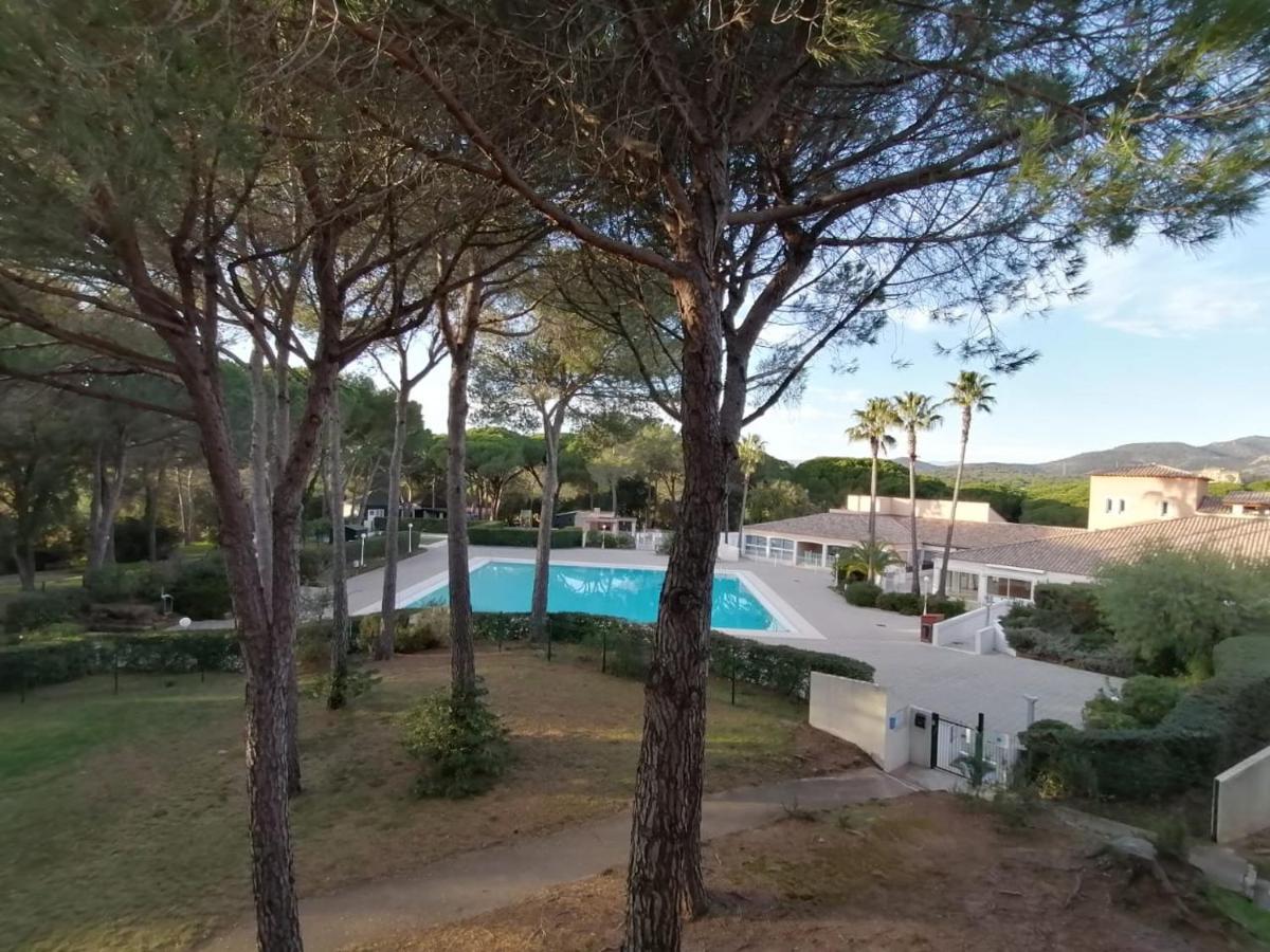 Residences Du Golf Saint-Raphaël エクステリア 写真